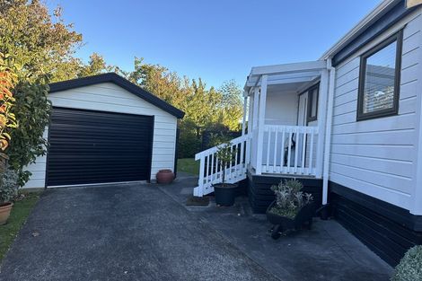 Photo of property in 6 Honnor Place, Hurdon, New Plymouth, 4310