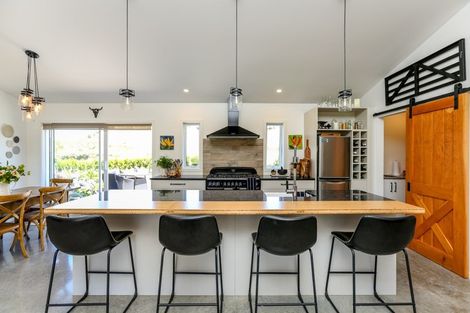 Photo of property in 7 Harkness Rice Way, Koru, New Plymouth, 4374