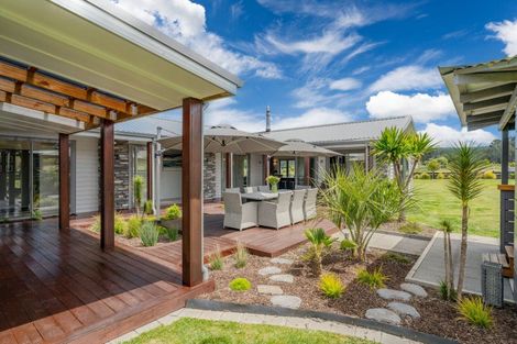 Photo of property in 19 Lacebark Drive, Kinloch, Taupo, 3377