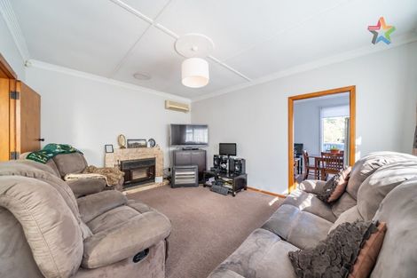 Photo of property in 88 Main Road, Wainuiomata, Lower Hutt, 5014