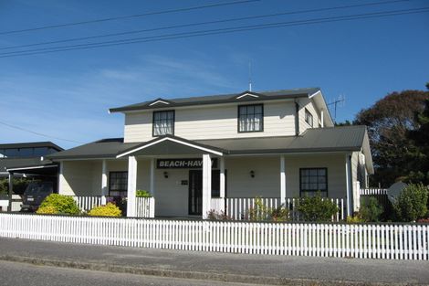 Photo of property in 35 Marine Parade, Carters Beach, Westport, 7825