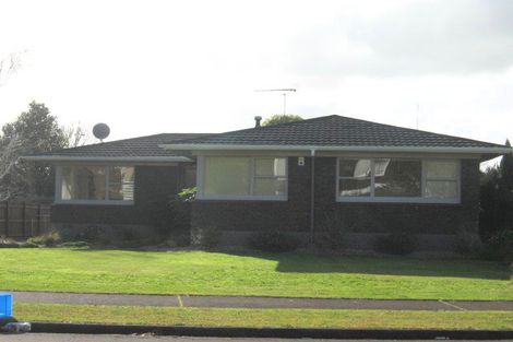 Photo of property in 16 Ashdown Place, Pahurehure, Papakura, 2113