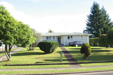 Photo of property in 14 Stirling Place, Tokoroa, 3420