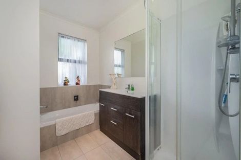 Photo of property in 9b Mattson Road, Pakuranga, Auckland, 2010