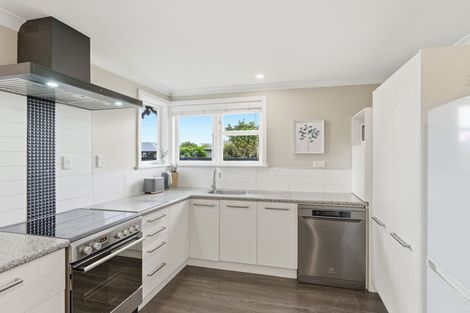 Photo of property in 8 Dufek Crescent, Wigram, Christchurch, 8042