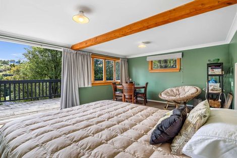Photo of property in 1 Durie Vale Road, Durie Hill, Whanganui, 4500