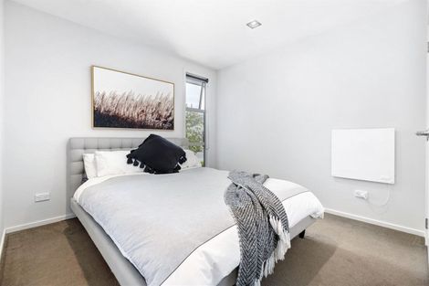 Photo of property in 11 Mystery Grove, Lake Hayes, Queenstown, 9304