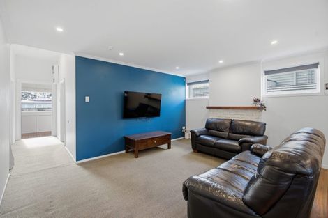 Photo of property in 35 Hine Street, New Plymouth, 4310