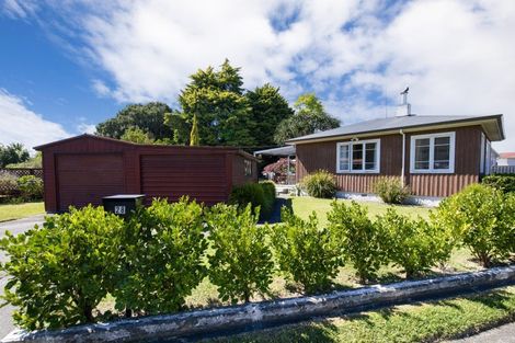 Photo of property in 28 Bright Crescent, Maraenui, Napier, 4110