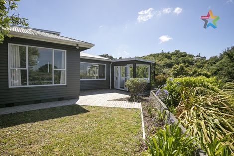 Photo of property in 80 Korokoro Road, Korokoro, Lower Hutt, 5012