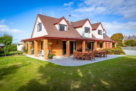 Photo of property in 104c Mckenzie Street, Geraldine, 7930