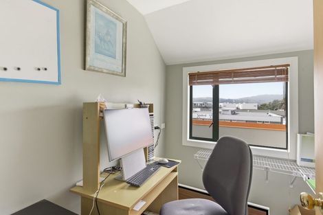 Photo of property in 3b/25 Maclean Street, Paraparaumu Beach, Paraparaumu, 5032