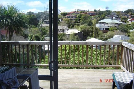 Photo of property in 2/35 Belmont Terrace, Milford, Auckland, 0620