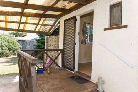 Photo of property in 28 Christian Street, Dannevirke, 4930