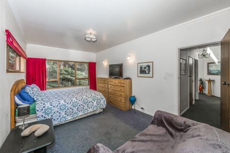 Photo of property in 29a Greenhithe Road, Greenhithe, Auckland, 0632