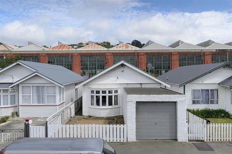 Photo of property in 72 Ross Street, Kilbirnie, Wellington, 6022