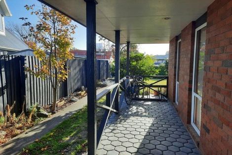 Photo of property in 6 Chokebore Place, Sockburn, Christchurch, 8042