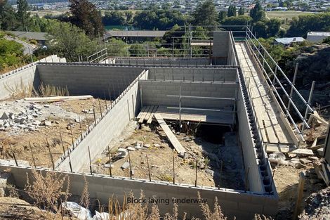 Photo of property in 10 Hawkdun Place, Bridge Hill, Alexandra, 9320