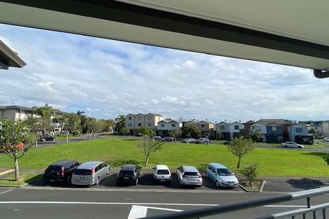 Photo of property in 6/1 Opito Way, East Tamaki, Auckland, 2013
