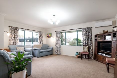 Photo of property in 71 Milton Street, Leamington, Cambridge, 3432