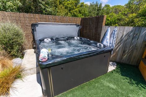 Photo of property in 4a Ryan Grove, Tawa, Wellington, 5028