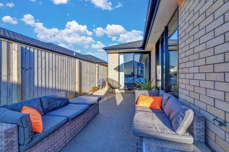 Photo of property in 40 Tara Crescent, Woodend, 7610