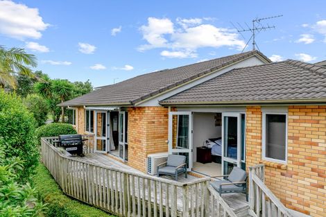 Photo of property in 12 Jelas Road, Red Beach, 0932