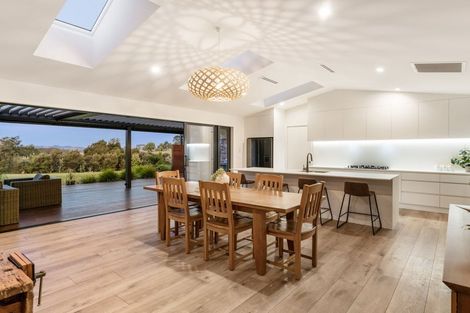 Photo of property in 8 Vinifera Lane, Te Kauwhata, 3782