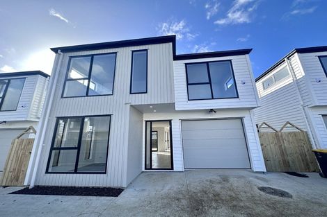 Photo of property in 3b Glennandrew Drive, Half Moon Bay, Auckland, 2012