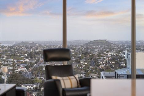 Photo of property in Sentinel Apartments, 1903/3 Northcroft Street, Takapuna, Auckland, 0622