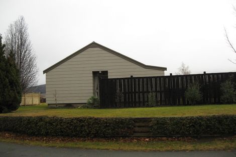 Photo of property in 4 Linrosa Place, Cromwell, 9310