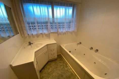 Photo of property in 197 Maidstone Road, Avonhead, Christchurch, 8042