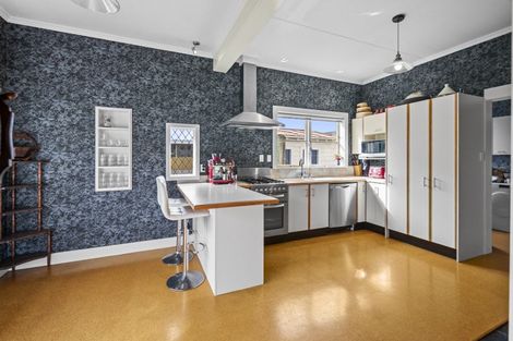 Photo of property in 27 High Street, Bulls, 4818