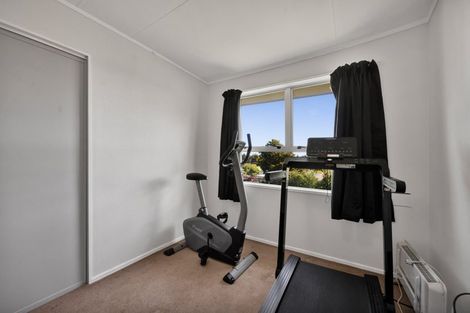 Photo of property in 17 Suther Street, Waverley, 4510