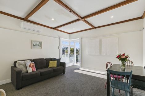 Photo of property in 7 Crawford Road, Kilbirnie, Wellington, 6022