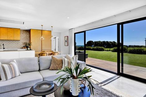 Photo of property in 386 Kaihihi Road, Okato, New Plymouth, 4381