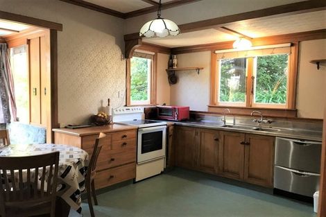 Photo of property in 49 Cameron Street, New Plymouth, 4310