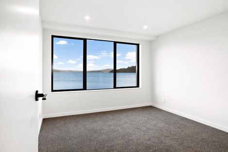 Photo of property in 9/148 Evans Bay Parade, Roseneath, Wellington, 6021