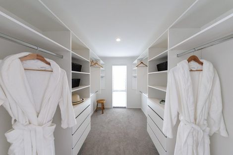 Photo of property in 14 Beveridge Road, One Tree Point, 0118