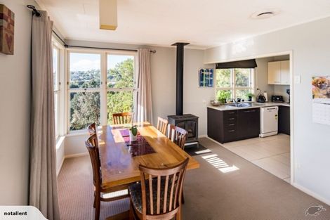 Photo of property in 33 Verviers Street, Karori, Wellington, 6012