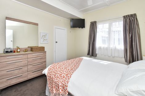 Photo of property in 4 Arawa Street, Papakura, 2110