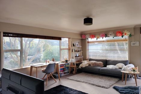 Photo of property in 1 Gray Street, Pukerua Bay, 5026