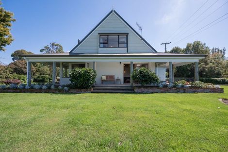 Photo of property in 236 Poraiti Road, Poraiti, Napier, 4182