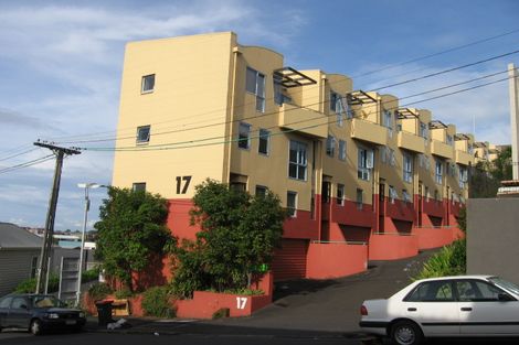 Photo of property in 6/17 Auburn Street, Grafton, Auckland, 1023