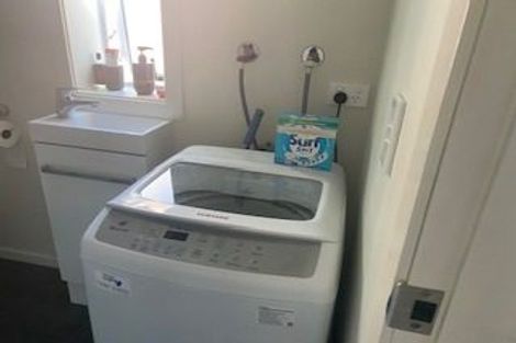 Photo of property in 8 Howe Street, North Dunedin, Dunedin, 9016