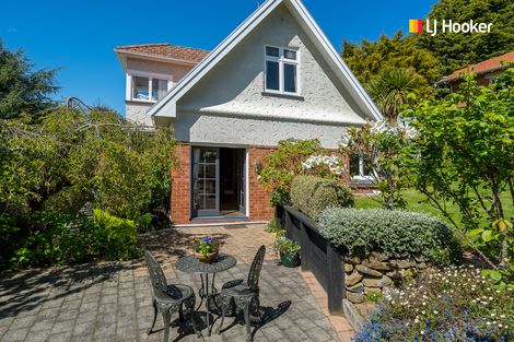 Photo of property in 102 Glenpark Avenue, Mornington, Dunedin, 9011