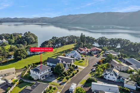 Photo of property in 138 Moana Anu Anu Avenue, Whangamata, 3620