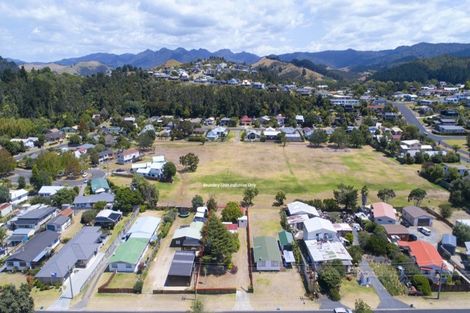 Photo of property in 221 Otahu Road, Whangamata, 3620