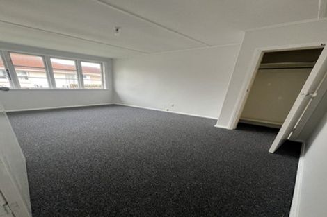 Photo of property in 5 Waldie Grove, Avalon, Lower Hutt, 5011