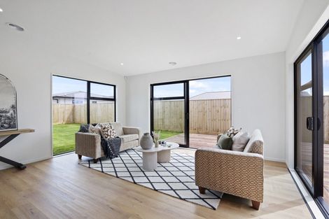 Photo of property in 10 Waterford Farm Road, Halswell, Christchurch, 8025